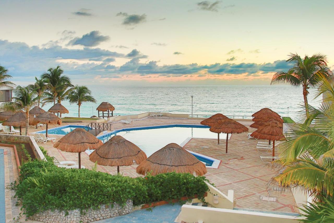 Apartment On The Beach With Terrace Ocean View, Brisas Cancun 01 By Beach & Ocean Apartments Bagian luar foto